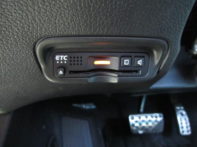 ヴェゼル ツーリング・ホンダセンシング　ＬＥＤフォグライトキルティングレザーシートルーフレール　衝突軽減ブレーキ　電動シート　ＶＳＡ　シートヒーター　オートエアコン　ＵＳＢ　ＥＴＣ　ＰＳ　スマートキーシステム　ＤＶＤ再生　ナビＴＶ　ＡＢＳ（51枚目）