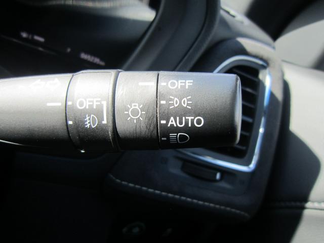 ヴェゼル ハイブリッドＲＳ・ホンダセンシング　ＬＥＤフォグライト運転席・助手席シートヒーター　ワンセグ　ＥＴＣ付　定期点検記録簿　サイドＳＲＳ　Ｒカメ　フルオートエアコン　ＵＳＢ接続　両席エアバック　スマキー　オートクルーズコントロール　ＴＶナビ（49枚目）