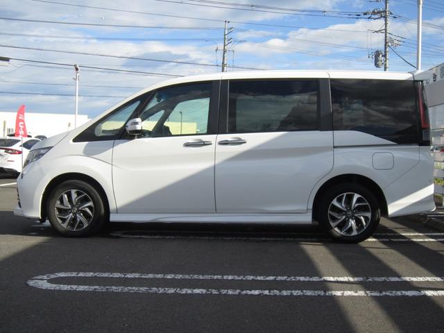 ステップワゴンスパーダ スパーダクールスピリットアドバンスパッケージβ　ホンダセンシングスーパーＵＶカット＋ＩＲカットフロントドアガラストリプルゾーンフルオートエアコン　ＬＥＤヘッドライト　３列シート　ＥＴＣ　クルコン　スマートキー　アイドリングストップ　ターボ　４ＷＤ（6枚目）