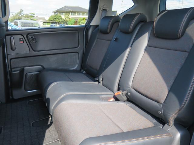 フリード＋ハイブリッド ハイブリッド・クロスターホンダセンシング　ナビ装着用スペシャルパッケージ＋ＥＴＣ車載器（ナビ連動）リア両側パワースライドドアＬＥＤヘッドライト＋アクティブコーナリングライトセンターテーブルオートリトラミラー　禁煙　バックカメラ　地デジフルセグ（37枚目）