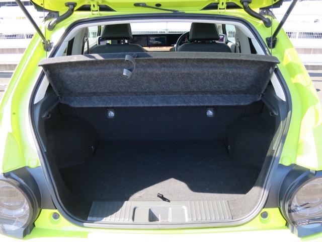 Ｈｏｎｄａ ｅ アドバンス　ＨｏｎｄａＳＥＮＳＩＮＧワイドスクリーンＨｏｎｄａＣＯＮＮＥＣＴディスプレー＋ＥＴＣ２．０車載器センターカメラミラーシステムＨｏｎｄａパーキングパイロットマルチビューカメラシステム　ＬＥＤヘッドライト（32枚目）