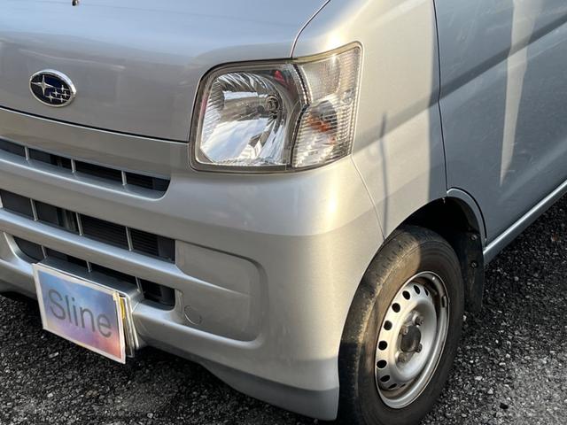 サンバーバン トランスポーター ワンオーナー 禁煙車 新品タイヤ 4AT タイミングチェーン 両側スライドドア 純正ラジオ キーレス パワステ パワーウィンドウ プライバシーガラス オーバーヘッドコンソール 運転席&助手席エアバック(5枚目)