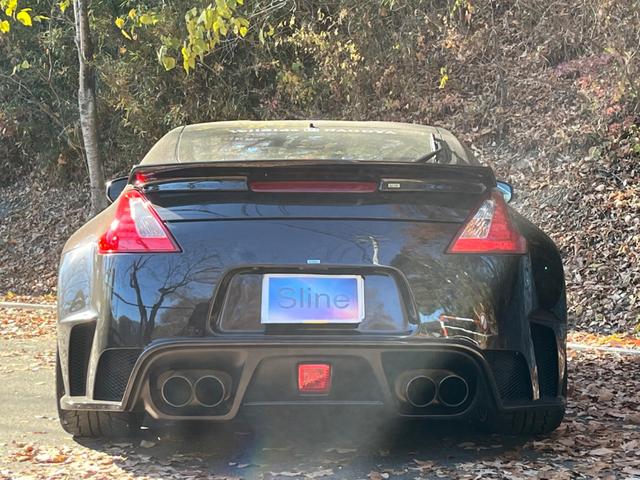 フェアレディＺ バージョンＳＴ　６速マニュアル　Ｖｅｉｌｓｉｄｅフルエアロ　ＮＩＳＭＯインナーブラックヘッドライト　Ｗｏｒｋ２１インチ　ＢＬＩＴＺ車高調　４本出しマフラー　ダックテール　ＬＥＤデイライト　スマートキー　ヴェイルサイド（9枚目）