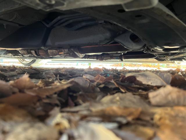 フェアレディＺ バージョンＳＴ　６速マニュアル　Ｖｅｉｌｓｉｄｅフルエアロ　ＮＩＳＭＯインナーブラックヘッドライト　Ｗｏｒｋ２１インチ　ＢＬＩＴＺ車高調　４本出しマフラー　ダックテール　ＬＥＤデイライト　スマートキー　ヴェイルサイド（25枚目）