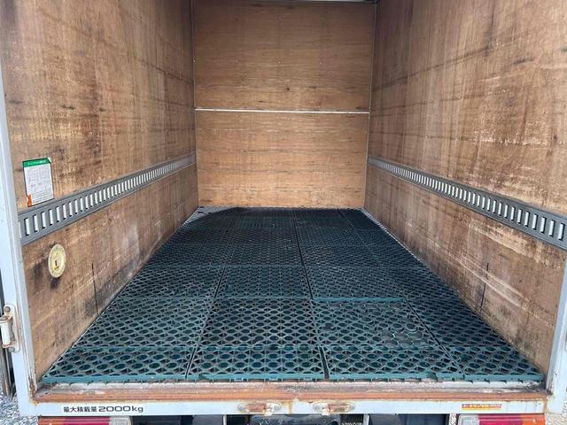 デュトロ 標準10尺アルミバン AT ディーゼル ETC Bカメラ アイドリングストップ 電動格納ミラー エアコン パワーウィンドウ 箱内寸長312幅177高200 3人乗り ラッシング1段 総重量4985(10枚目)