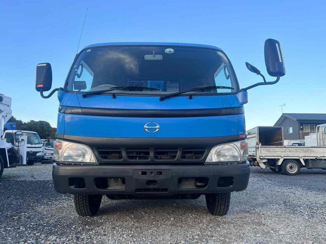 デュトロ パッカー車 プレス式 7.2M3 新明和 MT 後輪ダブル バックカメラ パワーウィンドウ ディーゼル 積載量3050 総重量7955 全長637幅209高234 3人乗り 4000cc(3枚目)