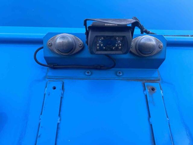 デュトロ パッカー車 プレス式 7.2M3 新明和 MT 後輪ダブル バックカメラ パワーウィンドウ ディーゼル 積載量3050 総重量7955 全長637幅209高234 3人乗り 4000cc(18枚目)