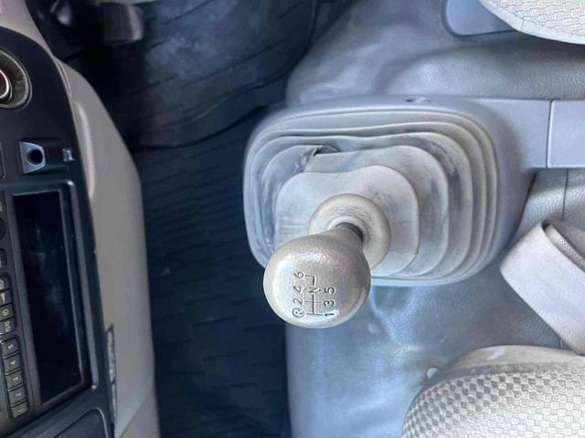 デュトロ パッカー車 プレス式 7.2M3 新明和 MT 後輪ダブル バックカメラ パワーウィンドウ ディーゼル 積載量3050 総重量7955 全長637幅209高234 3人乗り 4000cc(25枚目)