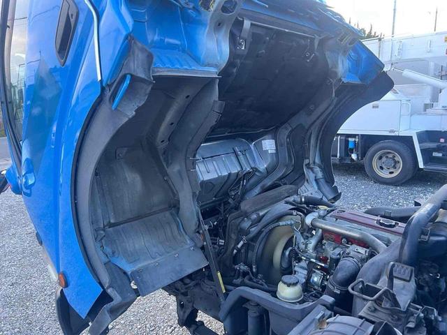 デュトロ パッカー車 プレス式 7.2M3 新明和 MT 後輪ダブル バックカメラ パワーウィンドウ ディーゼル 積載量3050 総重量7955 全長637幅209高234 3人乗り 4000cc(29枚目)