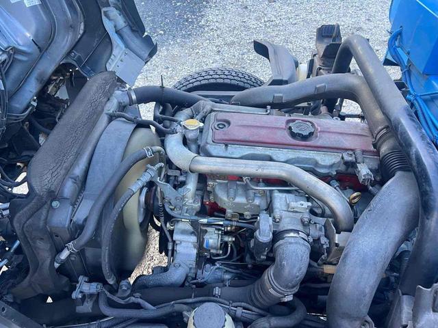 デュトロ パッカー車 プレス式 7.2M3 新明和 MT 後輪ダブル バックカメラ パワーウィンドウ ディーゼル 積載量3050 総重量7955 全長637幅209高234 3人乗り 4000cc(33枚目)