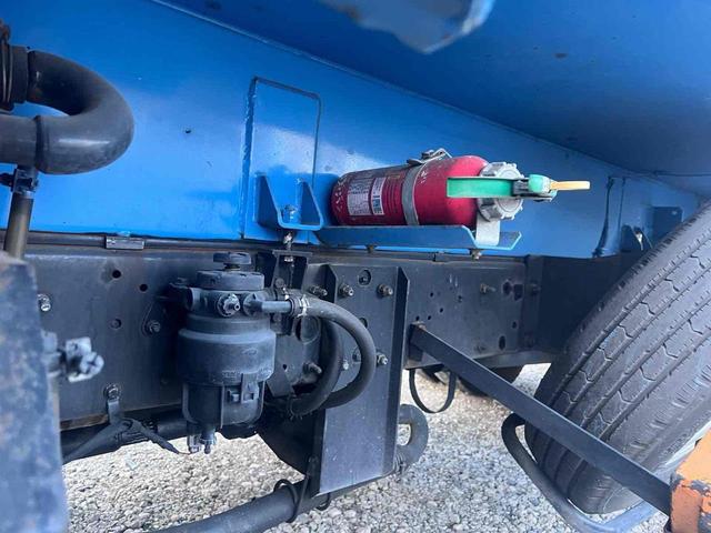 デュトロ パッカー車 プレス式 7.2M3 新明和 MT 後輪ダブル バックカメラ パワーウィンドウ ディーゼル 積載量3050 総重量7955 全長637幅209高234 3人乗り 4000cc(38枚目)