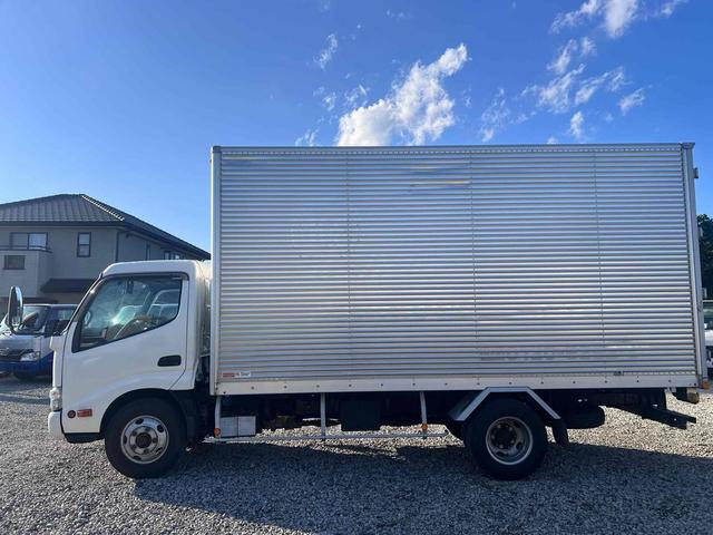デュトロ 標準ロングアルミバン 4WD MT ディーゼル 総重量6575 積載量3000 ETC バックカメラ アイドリングストップ ESC エアコン パワーウィンドウ 箱内寸長460幅170高223 3人乗り(8枚目)