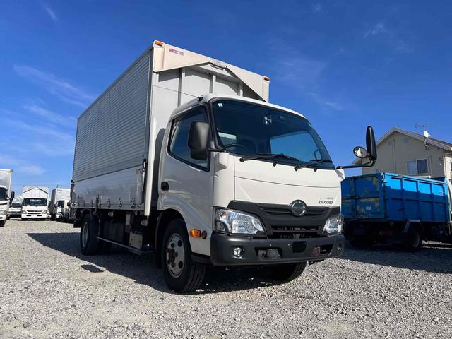 デュトロ 標準ロングアルミウィング 4WD MT AC ETC 3人乗り 総重量6565kg 積載量3000kg 全長630幅190高296 内寸長430幅182高195 Bカメラ ラッシング2段(6枚目)