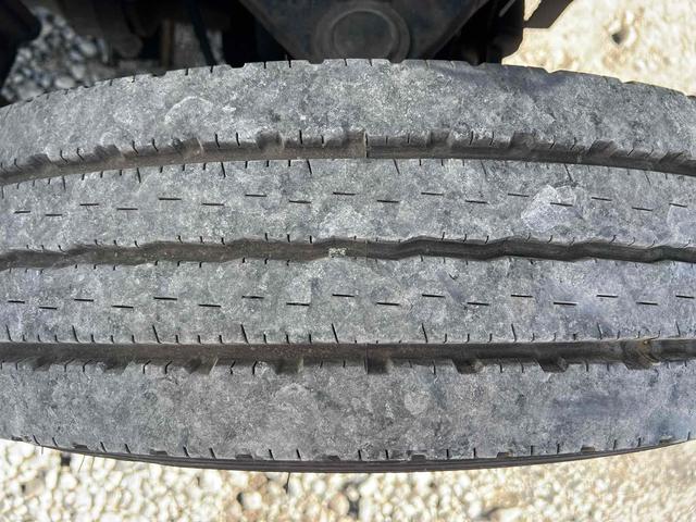 デュトロ 標準ロングアルミウィング 4WD MT AC ETC 3人乗り 総重量6565kg 積載量3000kg 全長630幅190高296 内寸長430幅182高195 Bカメラ ラッシング2段(44枚目)