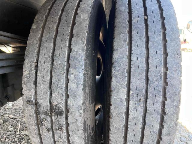 デュトロ 標準ロングアルミウィング 4WD MT AC ETC 3人乗り 総重量6565kg 積載量3000kg 全長630幅190高296 内寸長430幅182高195 Bカメラ ラッシング2段(45枚目)