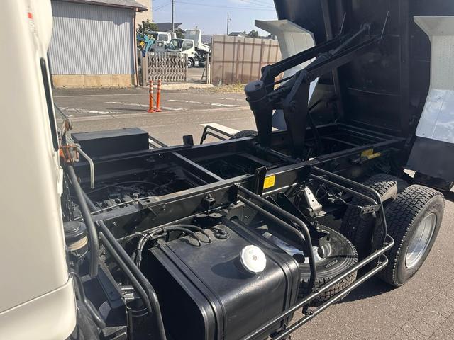 ヒノレンジャー 日野 平成23年式 4tダンプ 車検令和8年10月30日 MT6速 パワステ パワーウィンドウ ABS エアコン(45枚目)