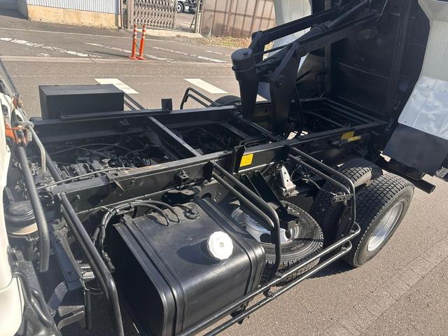 ヒノレンジャー 日野 平成23年式 4tダンプ 車検令和8年10月30日 MT6速 パワステ パワーウィンドウ ABS エアコン(46枚目)