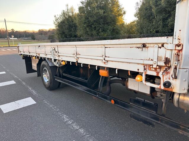 ファイター 三菱ふそう 平成20年式 ベッド付き 4段クレーンフックイン MT6速 パワステ パワーウィンドウ ABS(28枚目)