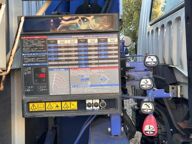 ファイター 三菱ふそう 平成20年式 ベッド付き 4段クレーンフックイン MT6速 パワステ パワーウィンドウ ABS(45枚目)