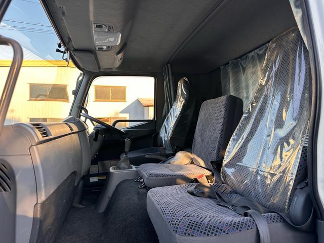 ファイター 三菱ふそう 平成20年式 ベッド付き 4段クレーンフックイン MT6速 パワステ パワーウィンドウ ABS(57枚目)