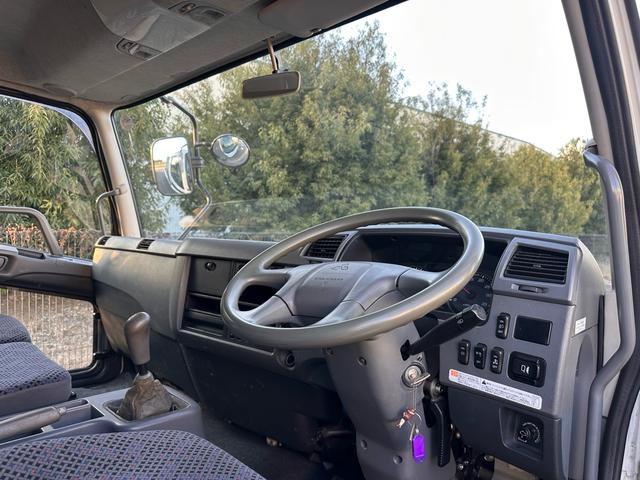 ファイター 三菱ふそう 平成20年式 ベッド付き 4段クレーンフックイン MT6速 パワステ パワーウィンドウ ABS(71枚目)