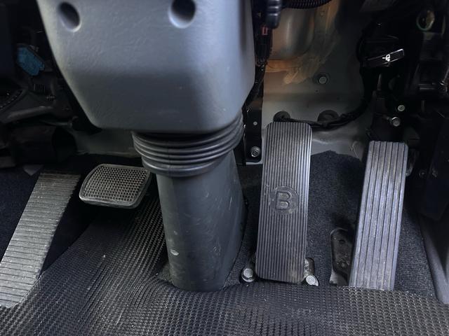 ファイター 三菱ふそう 平成20年式 ベッド付き 4段クレーンフックイン MT6速 パワステ パワーウィンドウ ABS(72枚目)