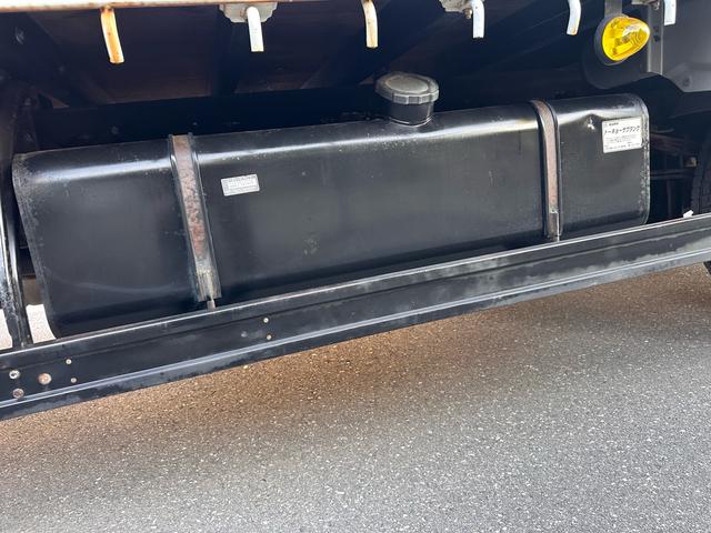 ファイター 三菱ふそう 平成20年式 ベッド付き 4段クレーンフックイン MT6速 パワステ パワーウィンドウ ABS(75枚目)