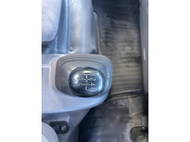 エルフトラック 　いすゞ　平成２０年式　ローダー　ロング車　３段クレーン（ラジコン）　車検令和８年１２月２２日　ＭＴ６速　パワステ　パワーウィンドウ　ＡＢＳ　エアコン（58枚目）