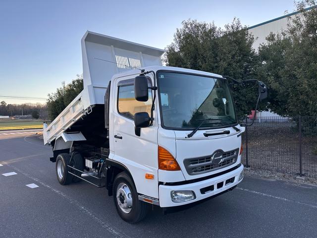 ヒノレンジャー 　日野　平成２５年式　４ｔダンプ　ＭＴ６速　パワステ　パワーウィンドウ　ＡＢＳ　エアコン（8枚目）