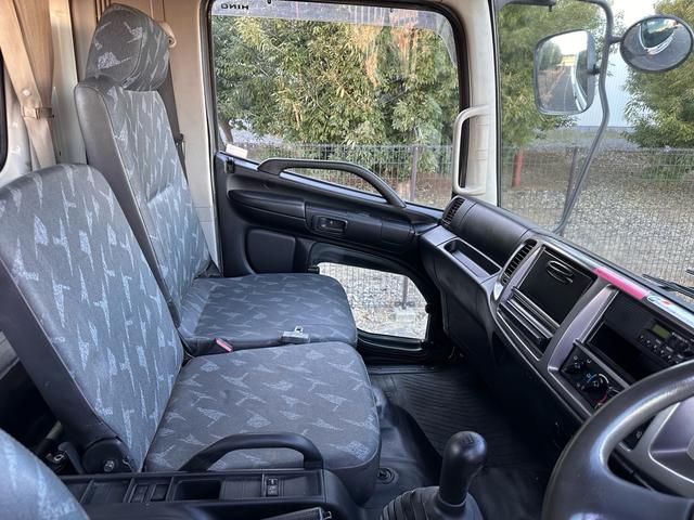 ヒノレンジャー 　日野　平成２５年式　４ｔダンプ　ＭＴ６速　パワステ　パワーウィンドウ　ＡＢＳ　エアコン（37枚目）