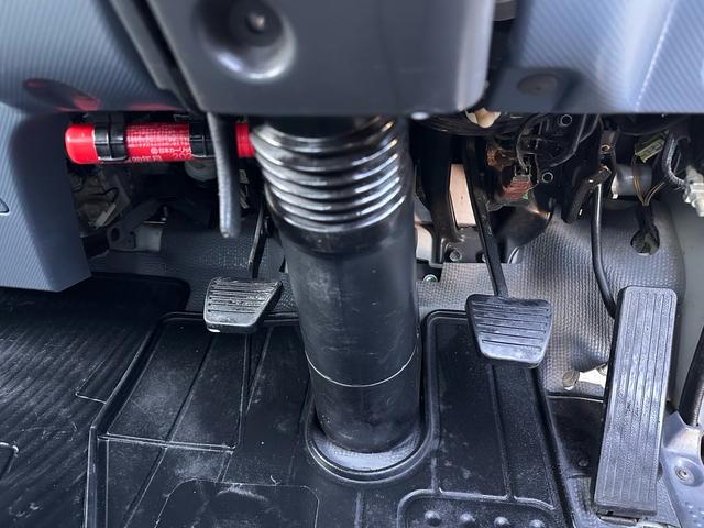 エルフトラック 　いすゞ　平成２４年式　２ｔ低床ダンプ　ＥＴＣ付き　ＭＴ５速　パワステ　パワーウィンドウ　ＡＢＳ　エアコン（44枚目）