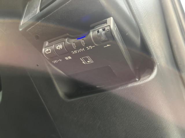 S 禁煙車 SDナビ バックカメラ Bluetooth再生 フルセグTV ETC シートヒーター スマートキー オートライト オートエアコン DVD再生 盗難防止装置 プライバシーガラス 横滑防止装置(5枚目)