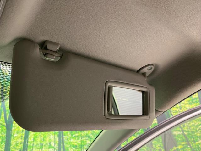 S 禁煙車 SDナビ バックカメラ Bluetooth再生 フルセグTV ETC シートヒーター スマートキー オートライト オートエアコン DVD再生 盗難防止装置 プライバシーガラス 横滑防止装置(34枚目)