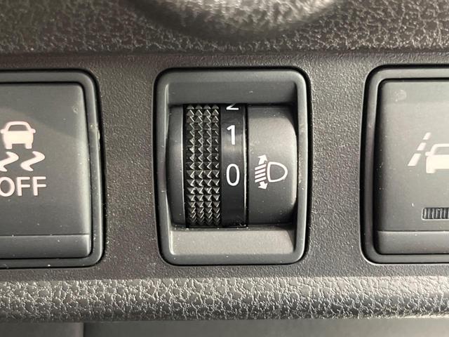 X エマージェンシーブレーキ 禁煙車 純正ナビ バックカメラ Bluetooth接続 ETC 車線逸脱警報 スマートキー オートライト 地デジ CD再生 盗難防止装置 プライバシーガラス(41枚目)