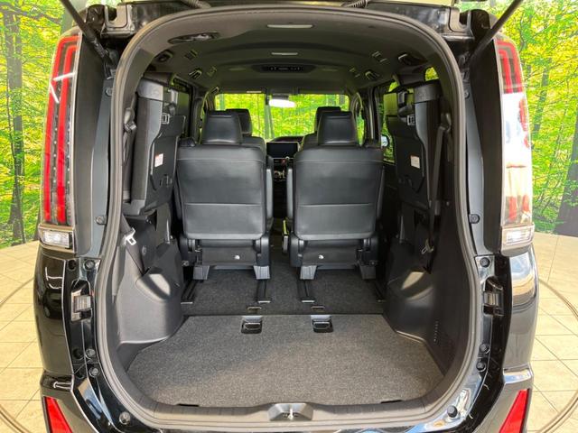 Si ダブルバイビー 禁煙車 後期型 TRDエアロ 純正10型ナビ セーフティセンス 両側電動スライドドア フルセグTV バックカメラ Bluetooth接続 7人乗り ハーフレザーシート LEDヘッド リアオートエアコン(11枚目)