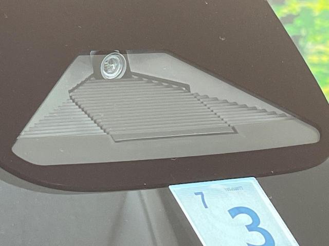 e:HEV Z 禁煙車 SDナビ ホンダセンシング Bluertooth接続 バックカメラ ETC アダプティブクルーズ LEDヘッドライト 電動リアゲート シートヒーター ハーフレザーシート(3枚目)