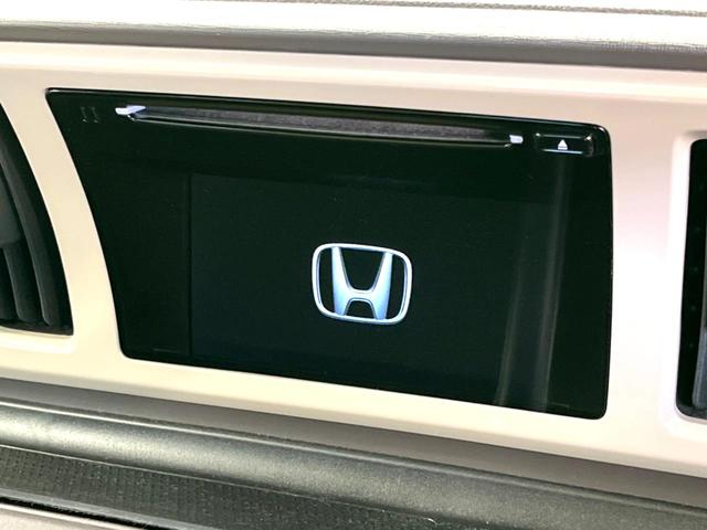 Ｇ・Ｌパッケージ　禁煙車　純正ディスプレイオーディオ　バックカメラ　ＨＩＤヘッドライト　オートライト　オートエアコン　スマートキー　プッシュスタート　電動格納ミラー(3枚目)