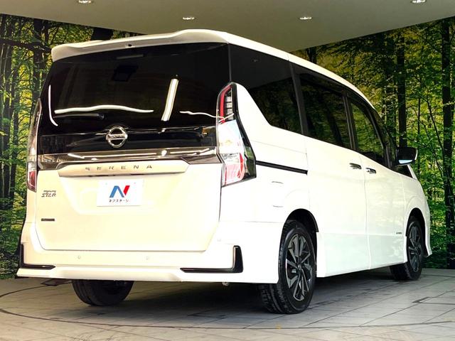セレナ ハイウェイスターＶ　両側電動スライドドア　プロパイロット　衝突軽減装置　純正１０型ナビ　全周囲カメラ　ＥＴＣ　Ｂｌｕｅｔｏｏｔｈ接続　フルセグＴＶ　ＬＥＤヘッド　ＬＥＤフォグ　スマートキー　革巻きステアリング（19枚目）