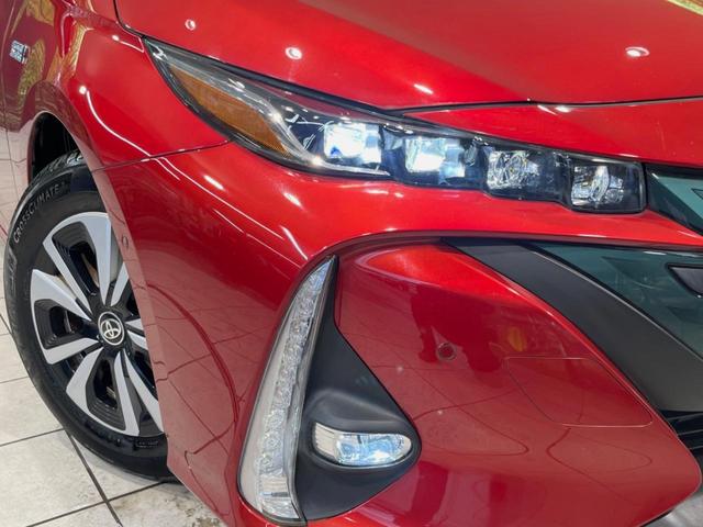 プリウスＰＨＶ Ａユーティリティプラス　メーカーナビ　禁煙車　ＪＢＬプレミアムサウンド　レーダークルーズ　オートエアコン　オートライト　ＬＥＤヘッドライト　クリアランスソナー　フルセグＴＶ　ｂｌｕｅｔｏｏｔｈ　ＥＴＣ　スマートキー（12枚目）