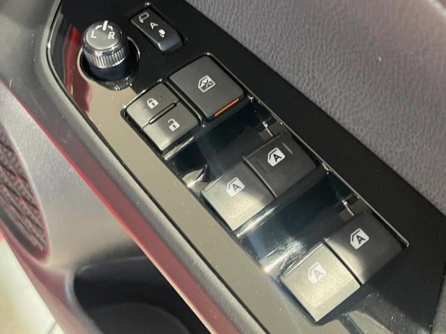 プリウスＰＨＶ Ａユーティリティプラス　メーカーナビ　禁煙車　ＪＢＬプレミアムサウンド　レーダークルーズ　オートエアコン　オートライト　ＬＥＤヘッドライト　クリアランスソナー　フルセグＴＶ　ｂｌｕｅｔｏｏｔｈ　ＥＴＣ　スマートキー（37枚目）