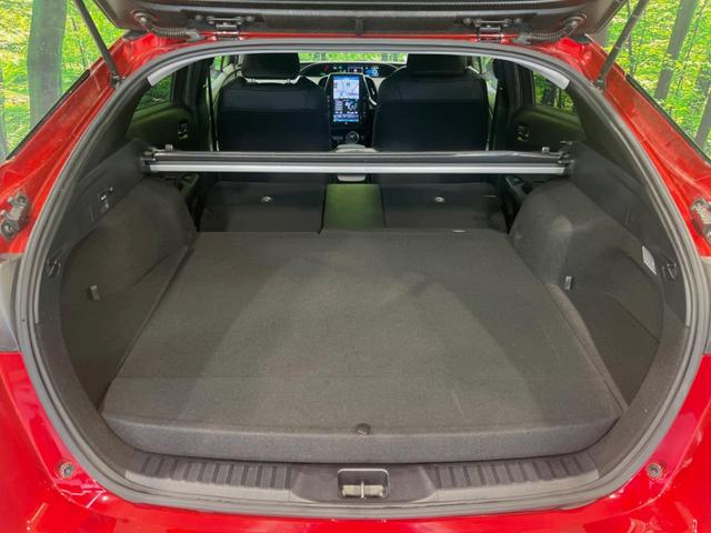 プリウスＰＨＶ Ａユーティリティプラス　メーカーナビ　禁煙車　ＪＢＬプレミアムサウンド　レーダークルーズ　オートエアコン　オートライト　ＬＥＤヘッドライト　クリアランスソナー　フルセグＴＶ　ｂｌｕｅｔｏｏｔｈ　ＥＴＣ　スマートキー（42枚目）