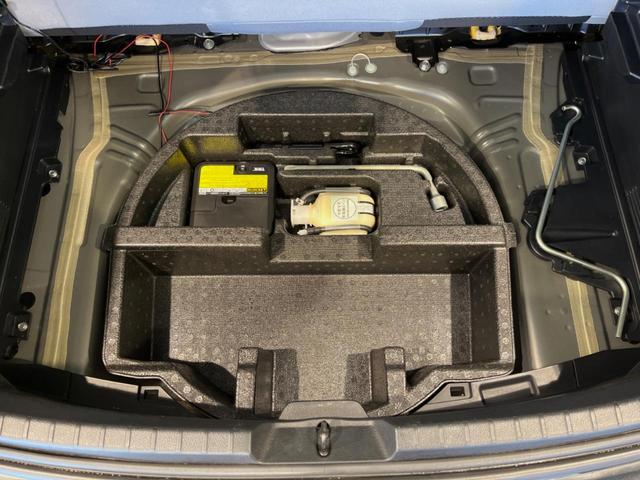 ヴィッツ １．０Ｆ　スマートスタイル　純正ＳＤナビ　禁煙車　スマートキー　ビルトインＥＴＣ　Ｂｌｕｅｔｏｏｔｈ　ＣＤ　ＤＶＤ再生　地デジ　電動格納ミラー　ドアバイザー　盗難防止装置　プライバシーガラス（35枚目）