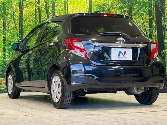 ヴィッツ １．０Ｆ　スマートスタイル　純正ＳＤナビ　禁煙車　スマートキー　ビルトインＥＴＣ　Ｂｌｕｅｔｏｏｔｈ　ＣＤ　ＤＶＤ再生　地デジ　電動格納ミラー　ドアバイザー　盗難防止装置　プライバシーガラス（47枚目）
