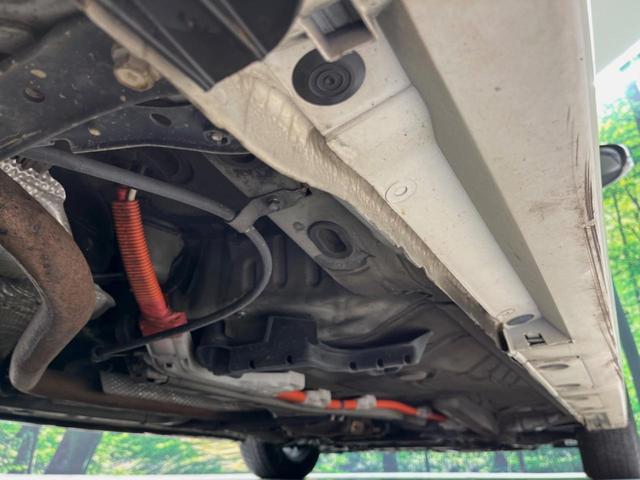 プリウス Ｓ　純正ＳＤナビ　バックカメラ　禁煙車　スマートキー　ＨＩＤヘッド　ビルトインＥＴＣ　オートライト　オートエアコン　純正１５インチアルミ　ＣＤ　ＤＶＤ再生　地デジ（23枚目）