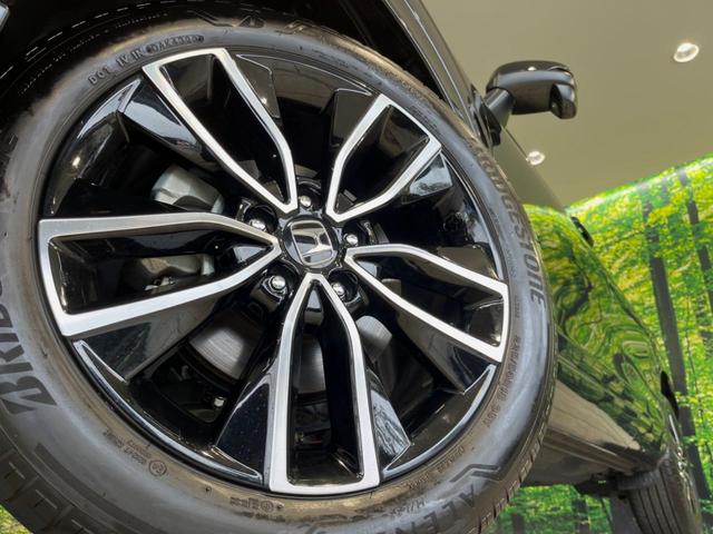 ヴェゼル ｅ：ＨＥＶ　Ｚ　メーカー９型ナビ　全周囲カメラ　衝突軽減装置　レーダークルーズ　禁煙車　電動リアゲート　ハーフレザーシート　コーナーセンサー　スマートキー　ＬＥＤヘッド　ＥＴＣ２．０　オートハイビーム　オートライト（13枚目）