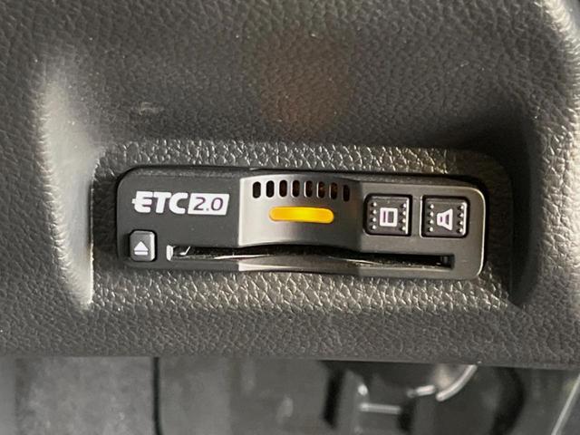 ヴェゼル ｅ：ＨＥＶ　Ｚ　メーカー９型ナビ　全周囲カメラ　衝突軽減装置　レーダークルーズ　禁煙車　電動リアゲート　ハーフレザーシート　コーナーセンサー　スマートキー　ＬＥＤヘッド　ＥＴＣ２．０　オートハイビーム　オートライト（39枚目）