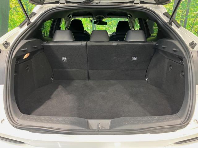 Ｃ－ＨＲ Ｇ　モード　ネロ　純正９型ＳＤナビ　バックカメラ　衝突被害軽減システム　レーダークルーズ　禁煙車　ハーフレザーシート　コーナーセンサー　スマートキー　ＬＥＤヘッド　ＥＴＣ２．０　オートハイビーム　車線逸脱警報（34枚目）