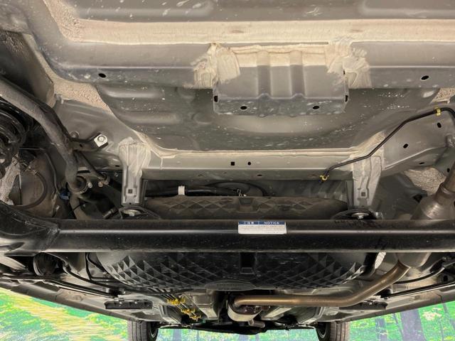 ルーミー カスタムＧ　両側電動ドア　純正ＳＤナビ　バックカメラ　衝突被害軽減システム　禁煙車　ドラレコ　コーナーセンサー　スマートキー　ＬＥＤヘッド　ビルトインＥＴＣ　クルコン　オートハイビーム　オートライト（19枚目）