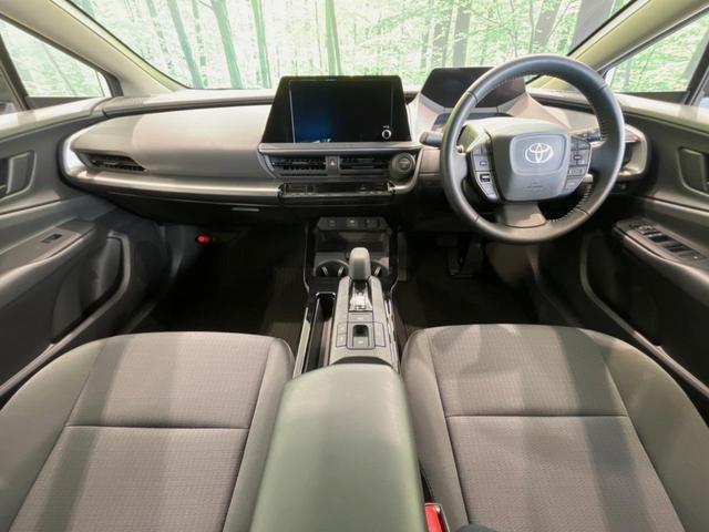 プリウス X 8型ディスプレイオーディオ バックカメラ 衝突被害軽減装置 レーダークルーズ 禁煙車 ドラレコ コーナーセンサー スマートキー LEDヘッド ETC2.0 車線逸脱警報 オートライト オートエアコン(2枚目)