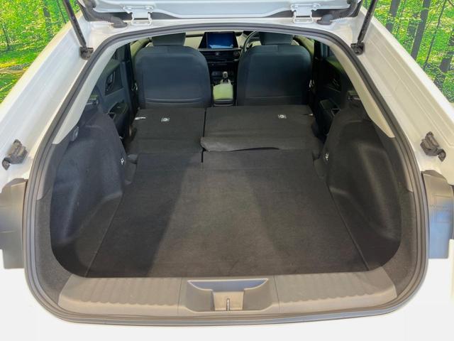 プリウス X 8型ディスプレイオーディオ バックカメラ 衝突被害軽減装置 レーダークルーズ 禁煙車 ドラレコ コーナーセンサー スマートキー LEDヘッド ETC2.0 車線逸脱警報 オートライト オートエアコン(42枚目)